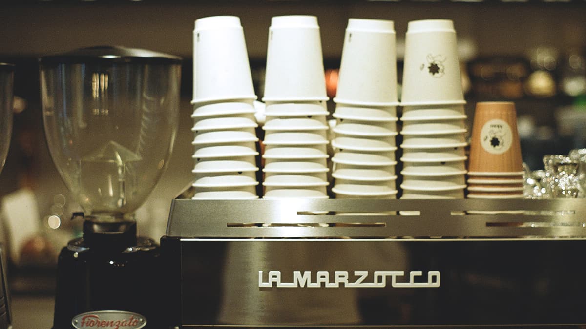 Commercial espresso machine for office use